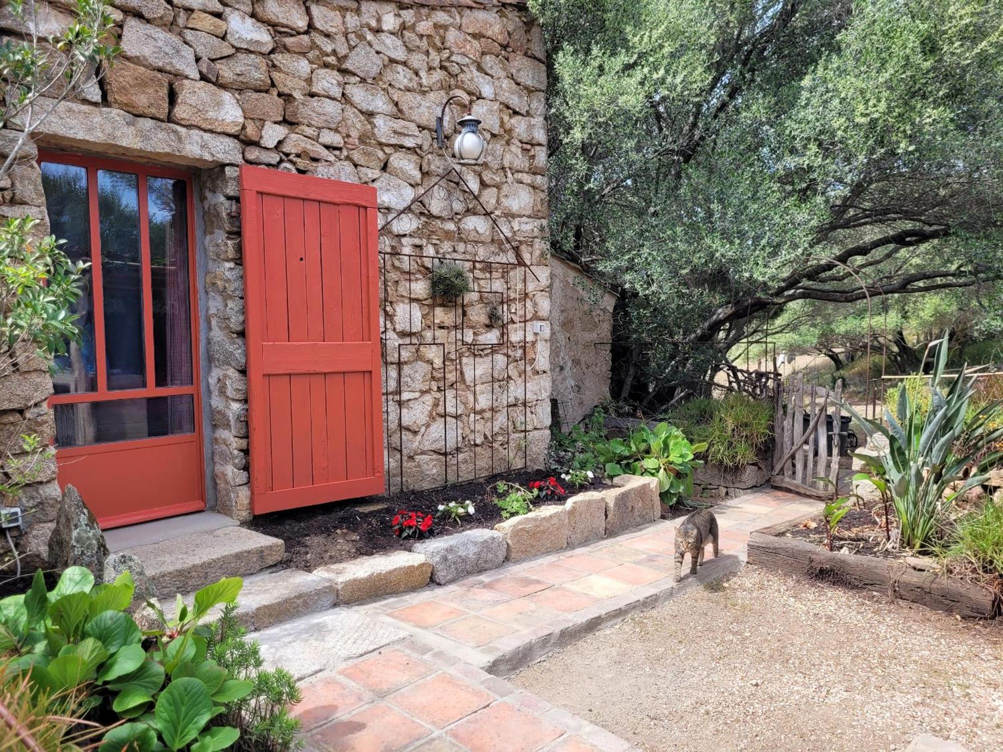 Stazzu La Capretta Farm Camping & Guest Rooms Olbia Bagian luar foto